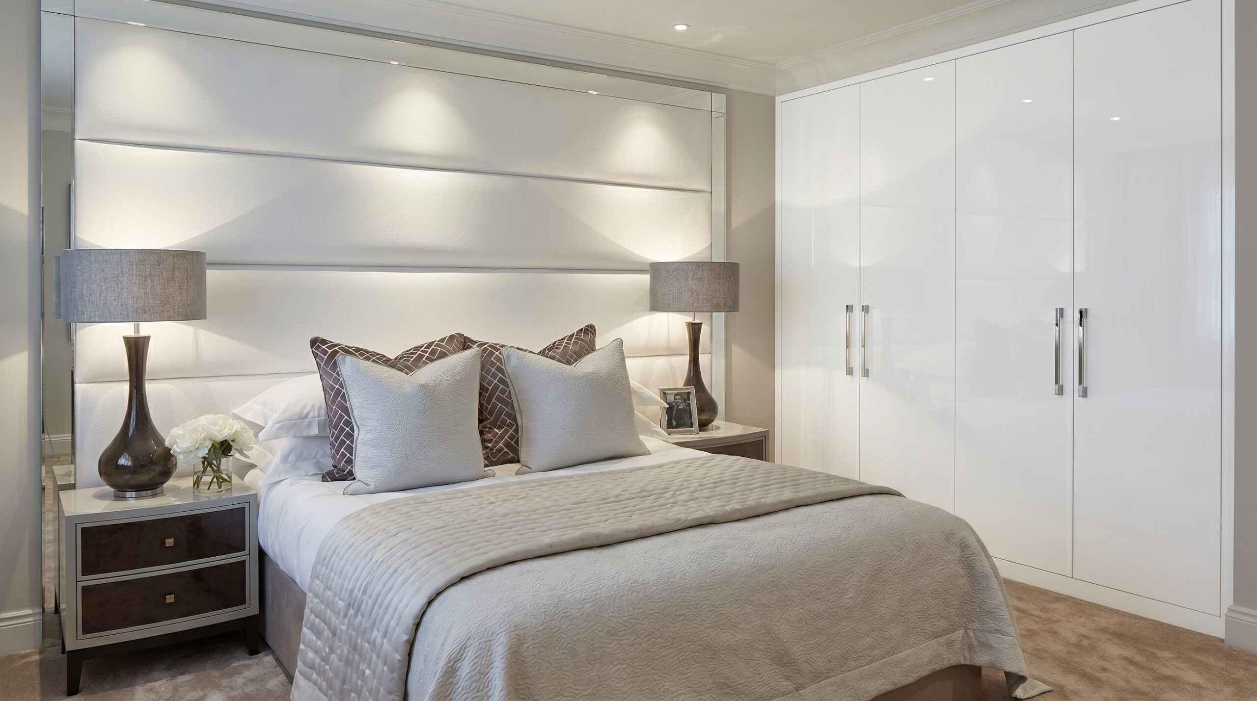 Make_the_built_in_cupboards_202605250038